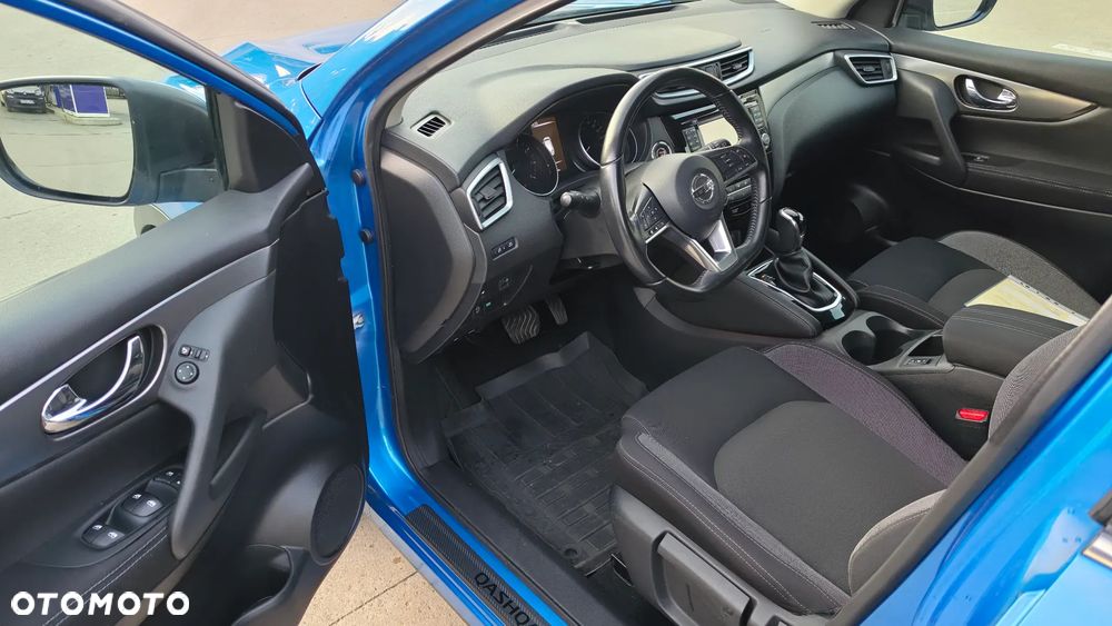 Nissan Qashqai 1.2 DIG-T Tekna Xtronic - 25