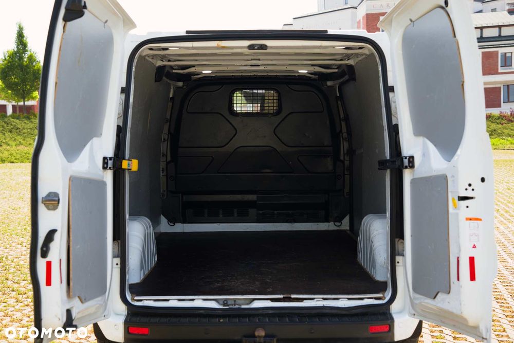 Ford Transit Custom L2H1 - 10