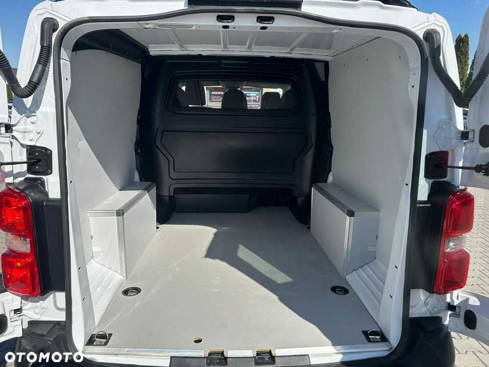 Opel Vivaro - 12
