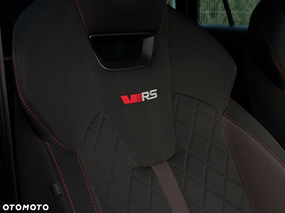 Skoda Octavia 2.0 TDI RS DSG - 34