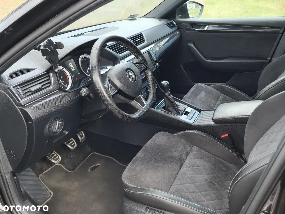 Skoda Superb 1.8 TSI Sportline - 12