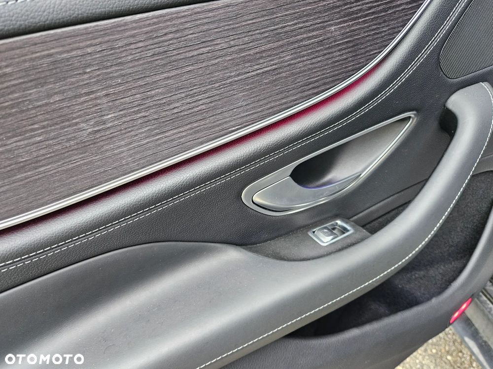 Mercedes-Benz AMG GT 53 4-Matic+ - 11