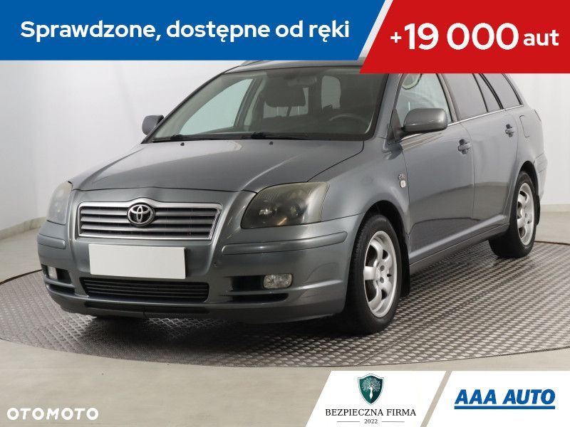 Toyota Avensis - 1