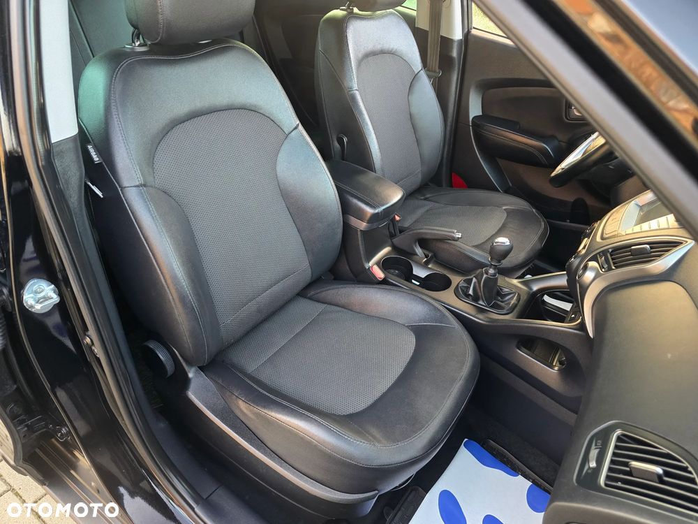 Hyundai ix35 1.6 2WD blue Comfort - 28