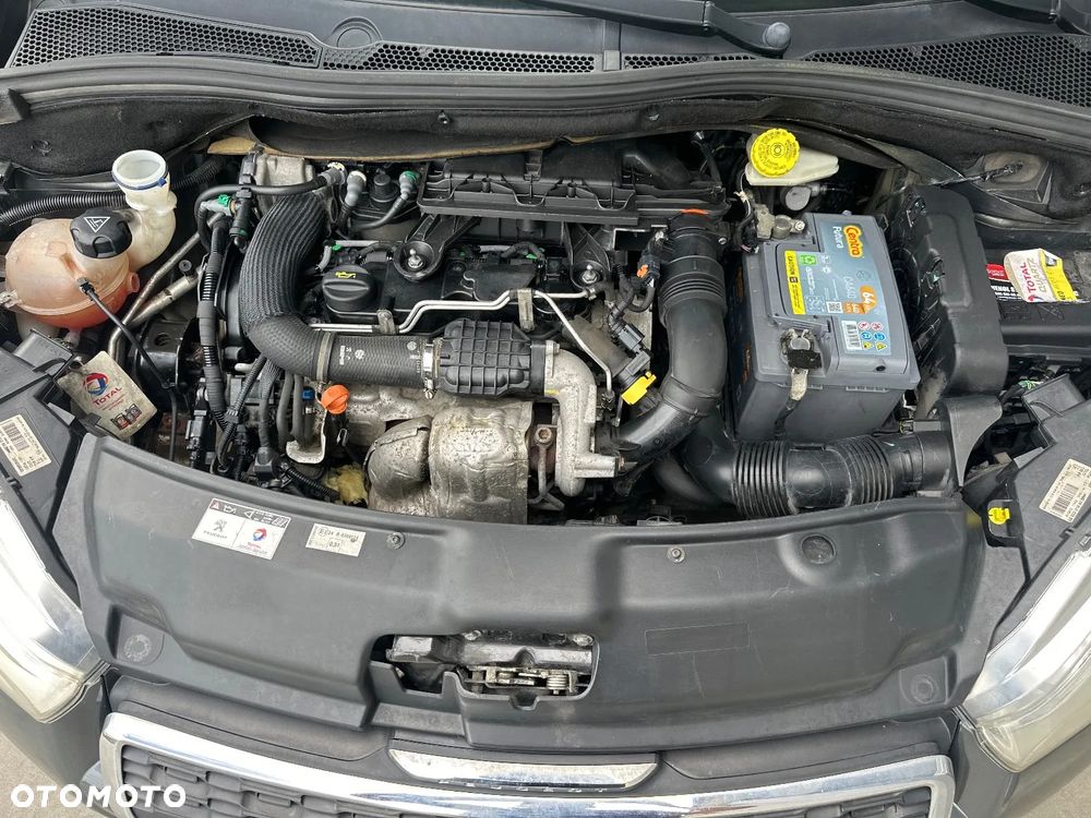 Peugeot 208 - 9