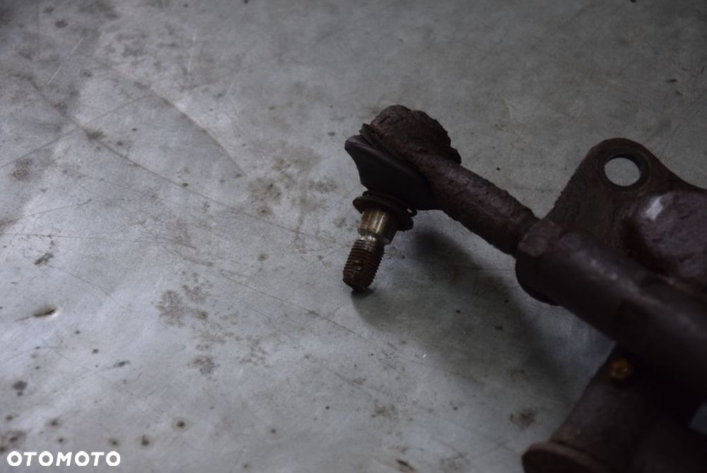 NISSAN TERRANO II DRĄŻEK KIEROWNICZY - 9