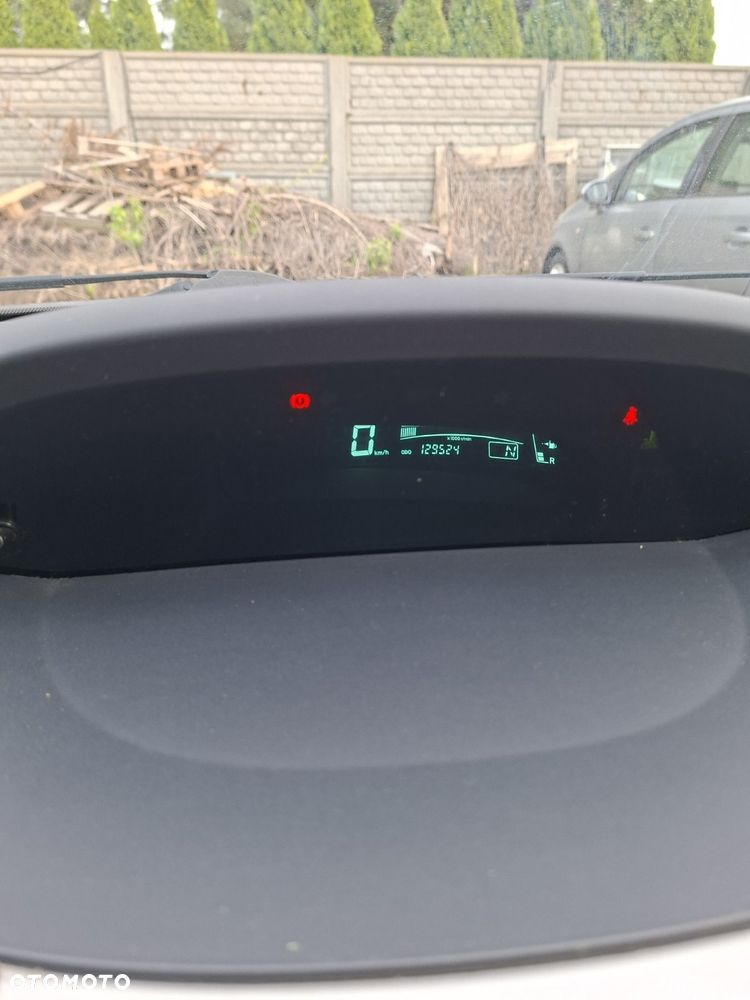 Toyota Yaris 1.3 Sol MM - 13