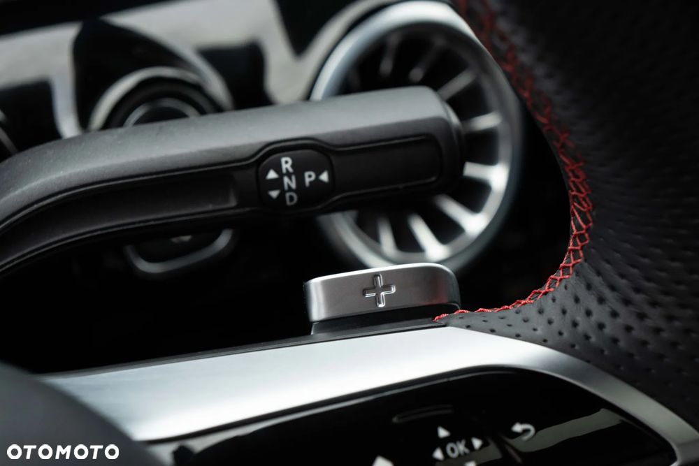 Mercedes-Benz CLA 220 mHEV 4-Matic AMG Line 8G-DCT - 25