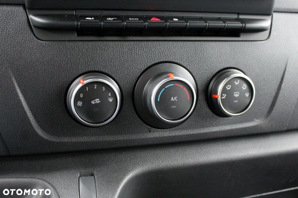 Renault Master - 20