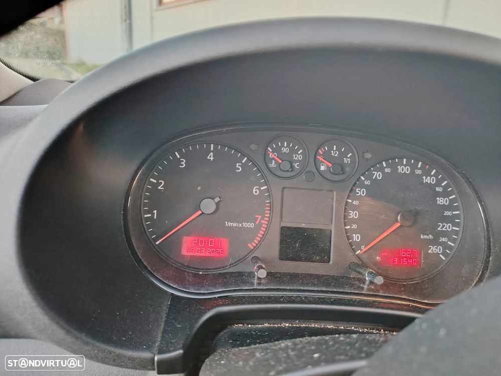 Audi A3 1.6 Ambiente - 6