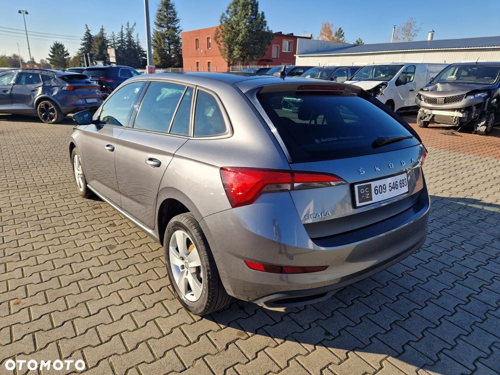 Skoda Scala 1.0 TSI Ambition DSG - 4