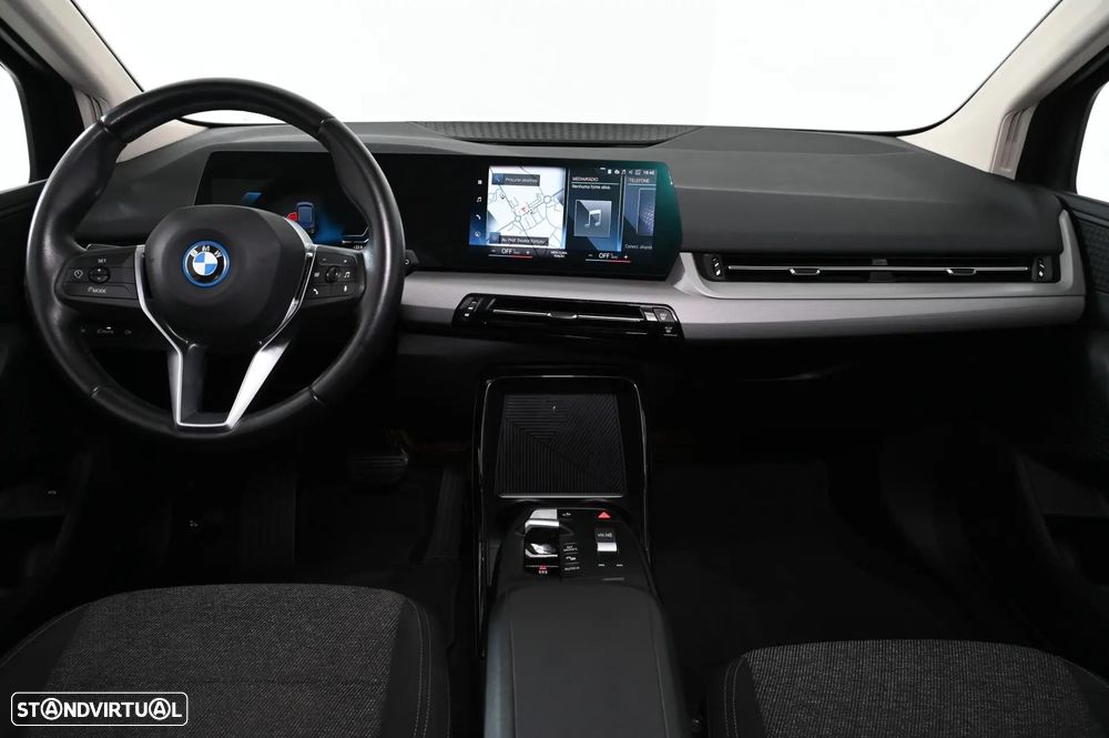 BMW 225xe Active Tourer e xDrive - 4