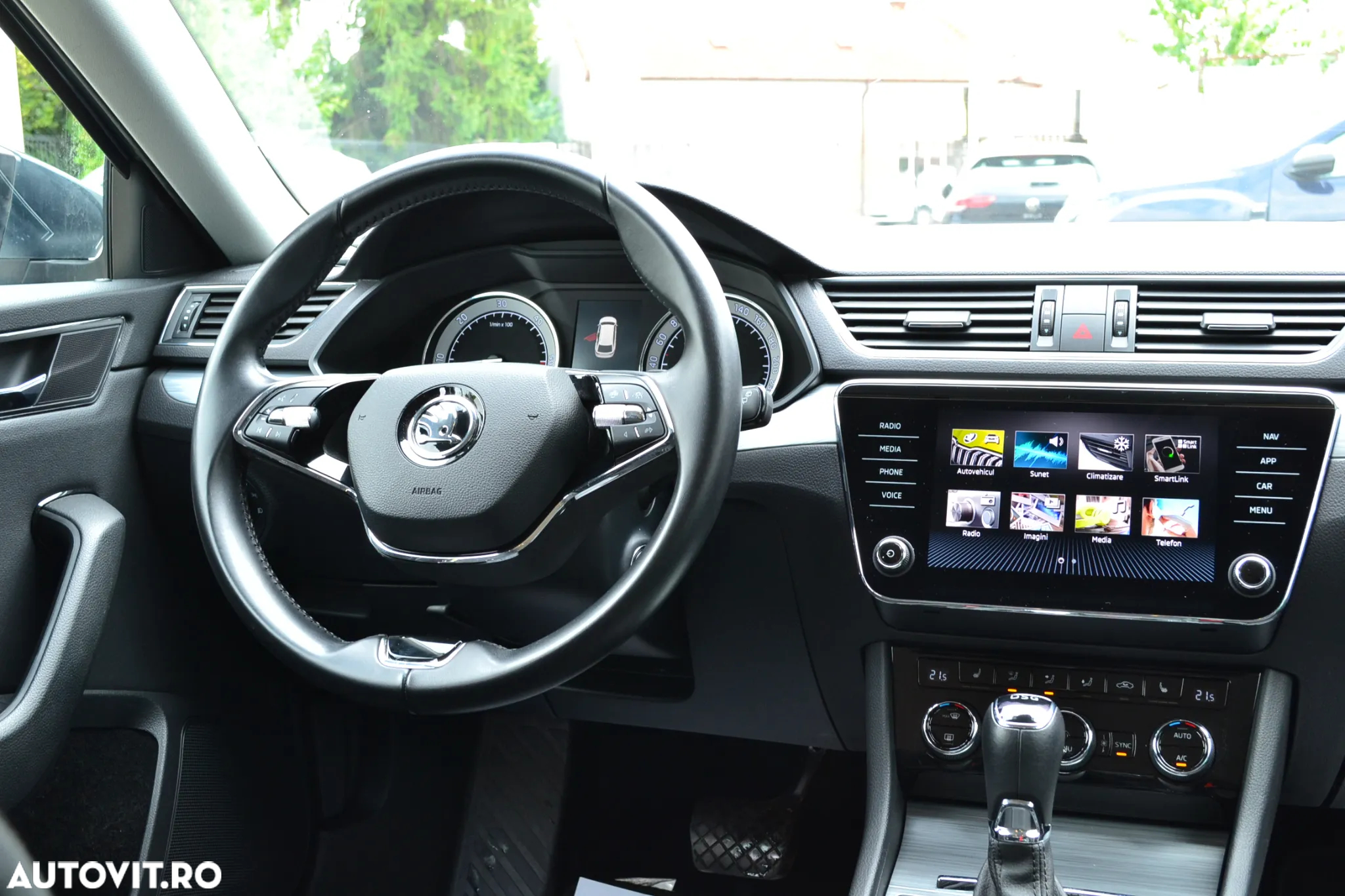 Skoda Superb 2.0 TDI 4x4 DSG Ambition - 29