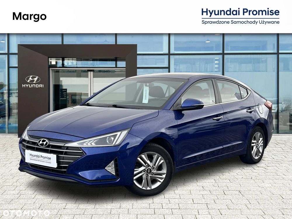 Hyundai Elantra 1.6 Comfort - 3