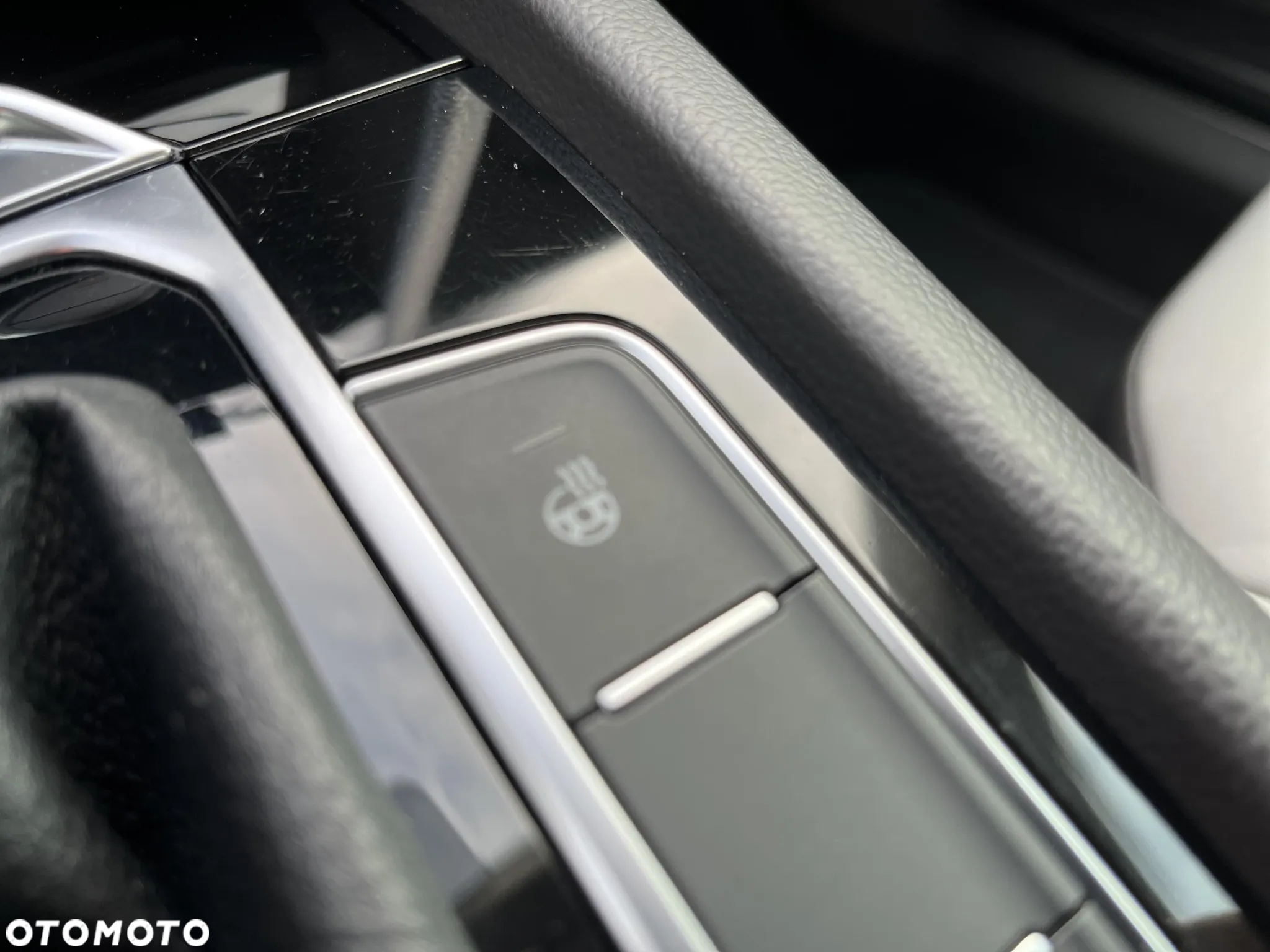 Volkswagen Arteon 2.0 TSI Elegance DSG - 33
