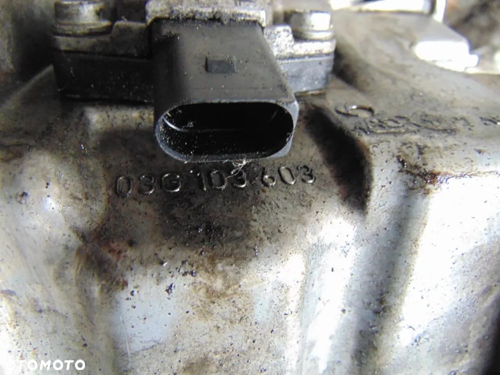 Misa oleju Golf 5 1,9 TDI BLS - 6