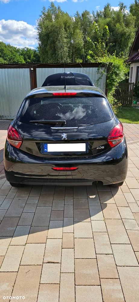 Peugeot 208 - 7