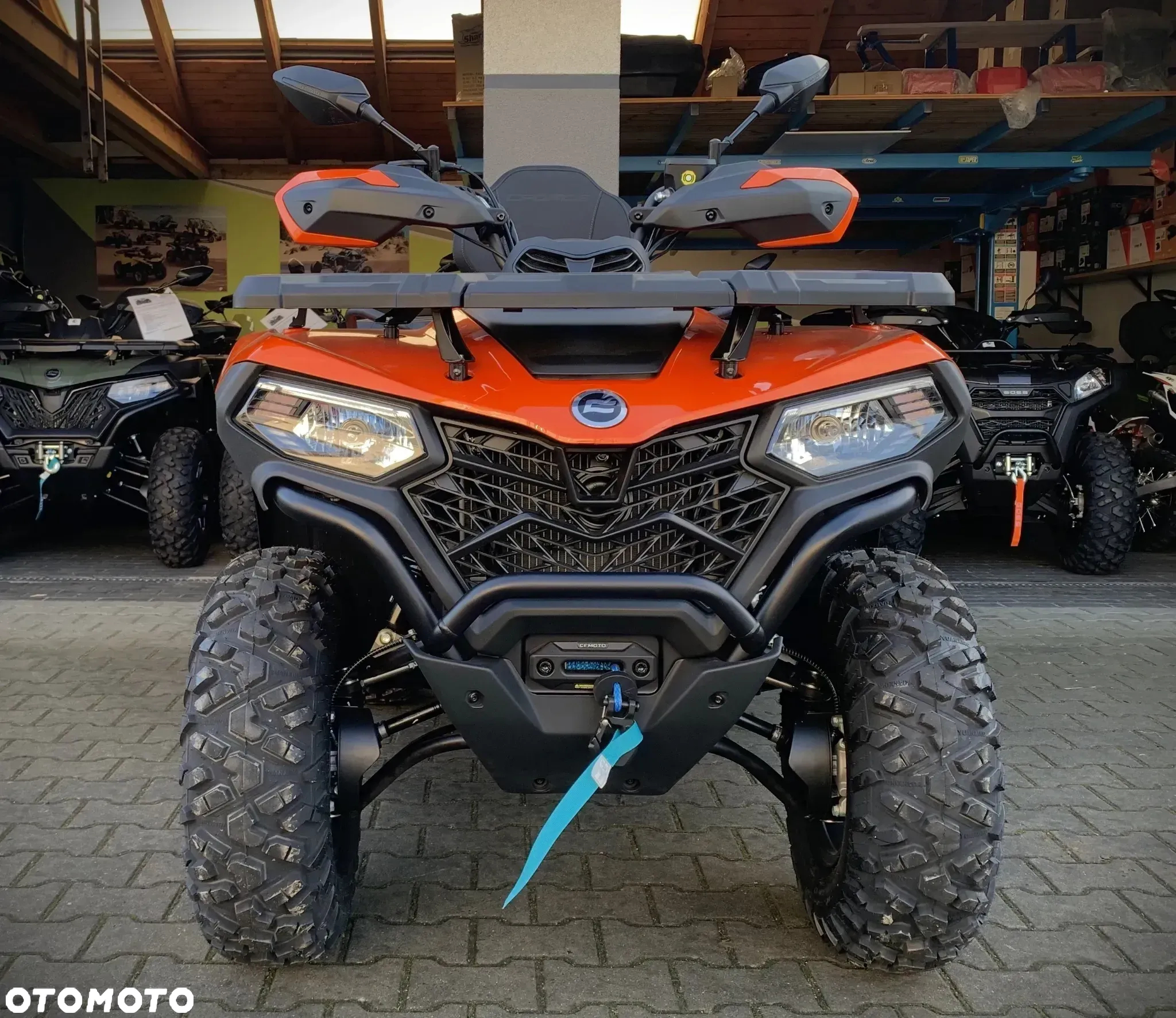 CFMoto CForce - 12