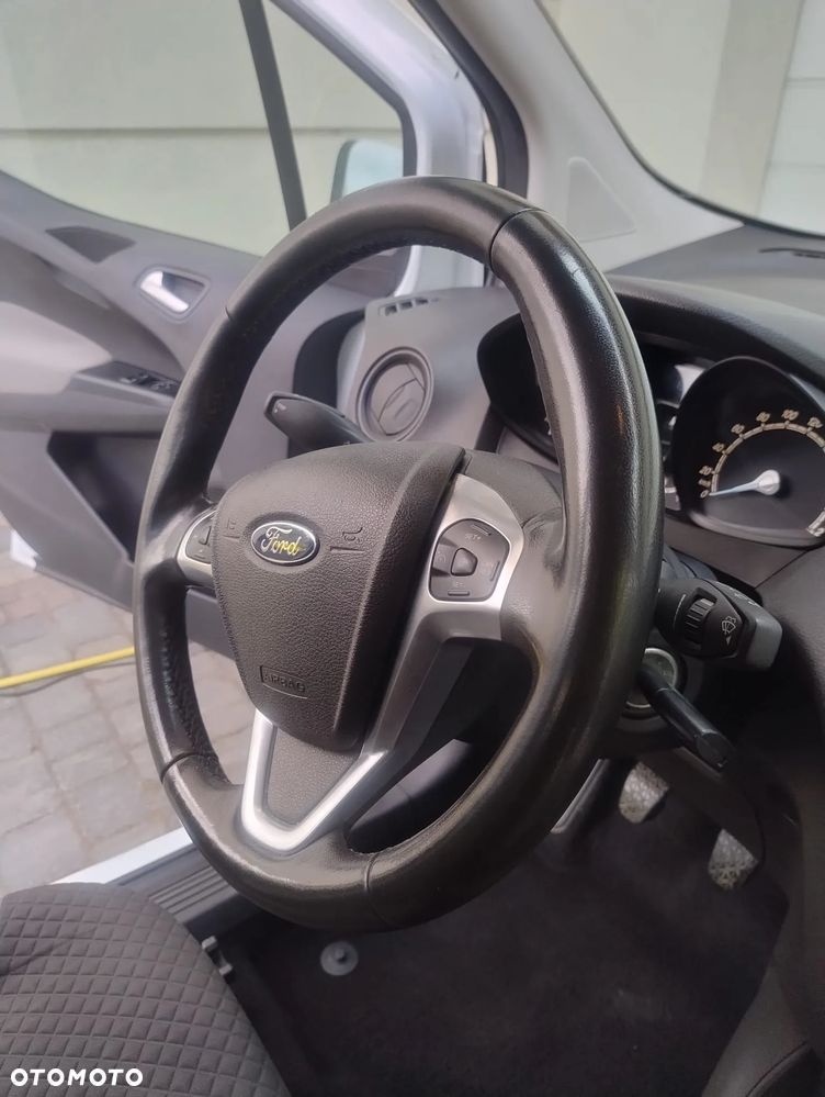 Ford Tourneo Courier 1.0 EcoBoost Trend - 19