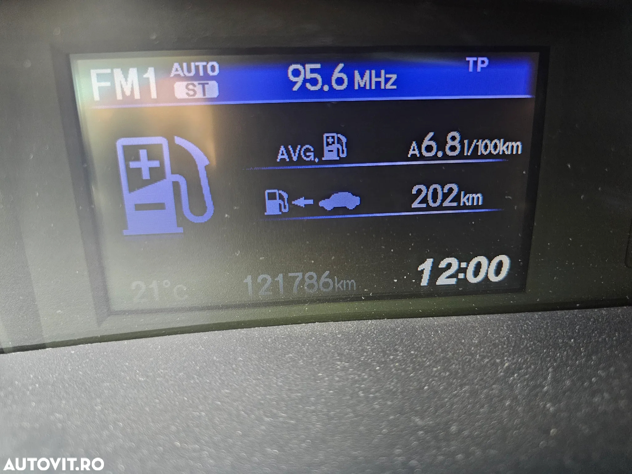 Honda Civic 1.8 i-VTEC Comfort - 14