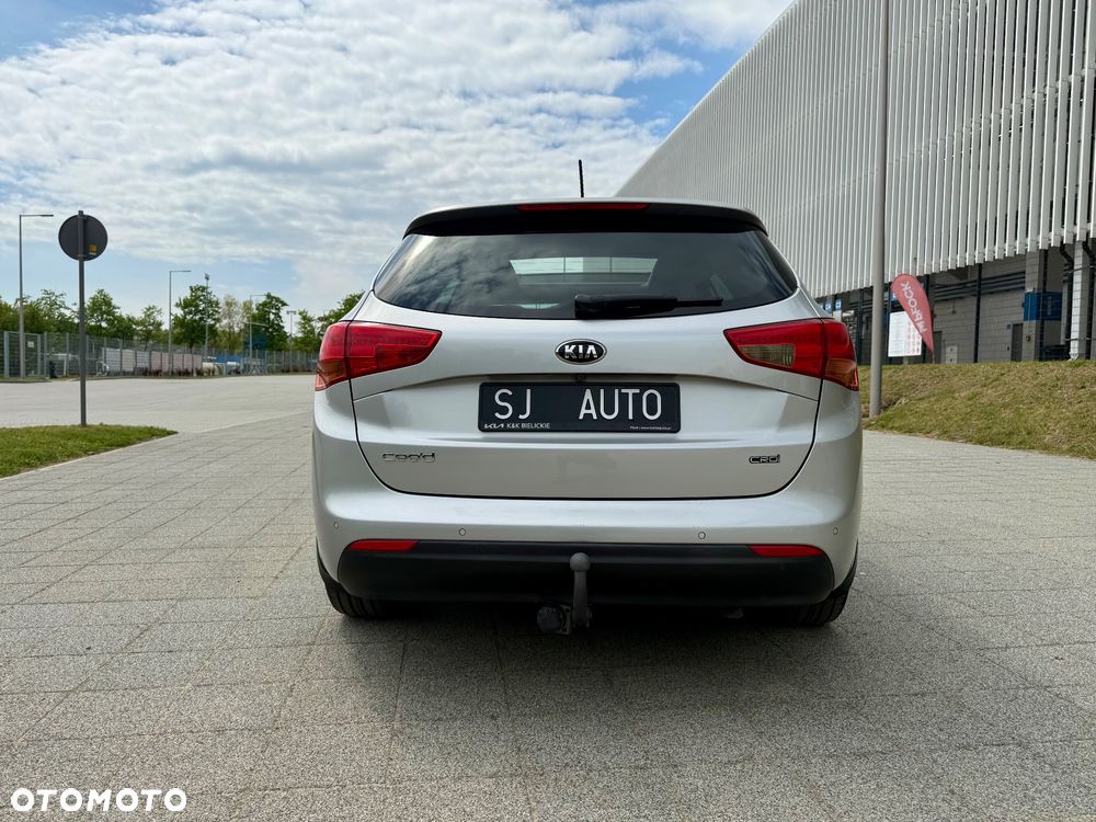 Kia Ceed 1.6 CRDi Business Line - 11