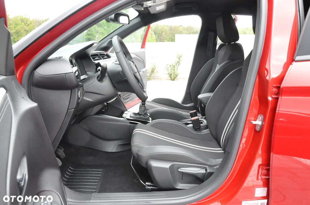 Opel Corsa 1.2 T GS S&S - 27