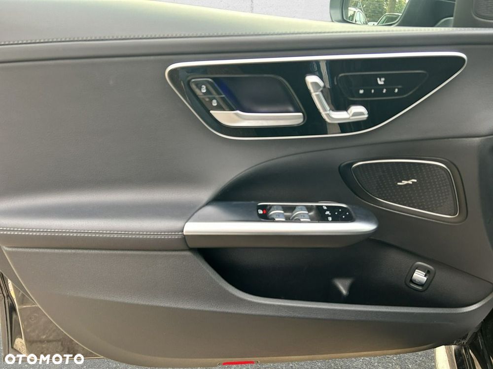 Mercedes-Benz Klasa C 2023