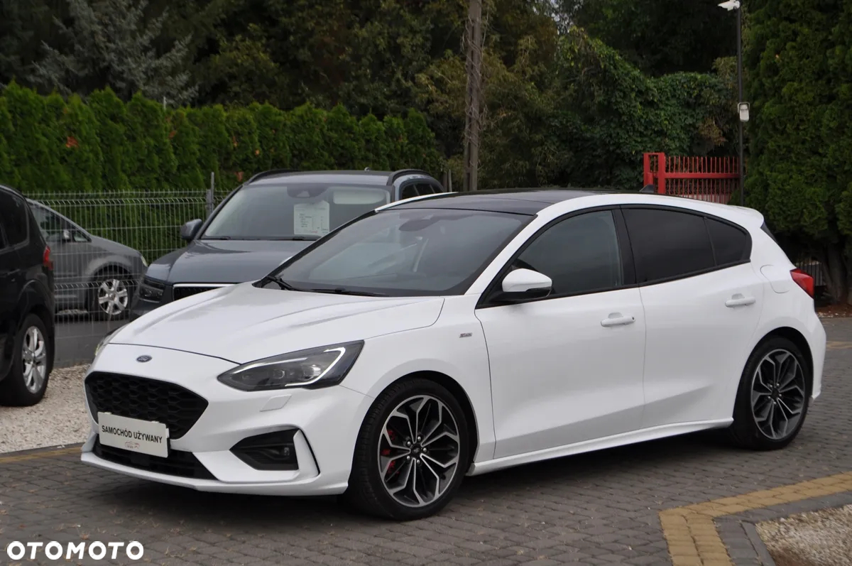 Ford Focus 1.0 EcoBoost Hybrid ST-LINE VIGNALE - 2