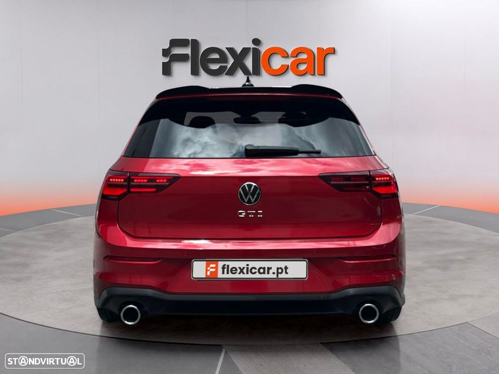 Volkswagen Golf 2.0 TSI GTI DSG Performance — fotografia 4