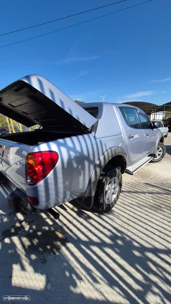 Mitsubishi L200 2.5 TD CD Dakar Full Box - 8