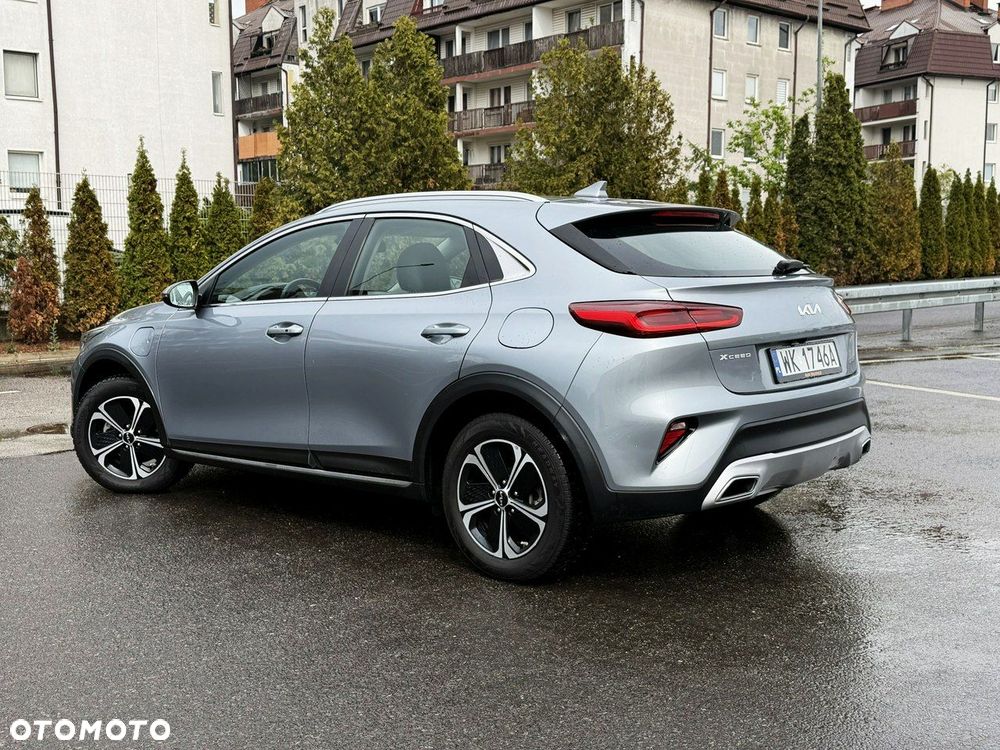 Kia XCeed 1.6 GDI PHEV L Business Line DCT - 7
