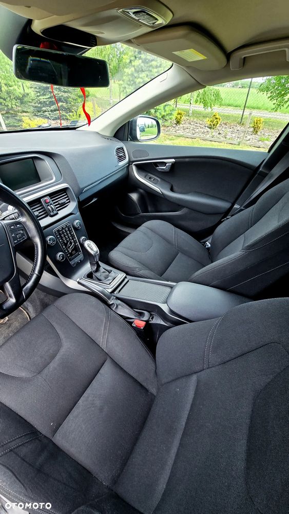 Volvo V40 D3 Kinetic - 5