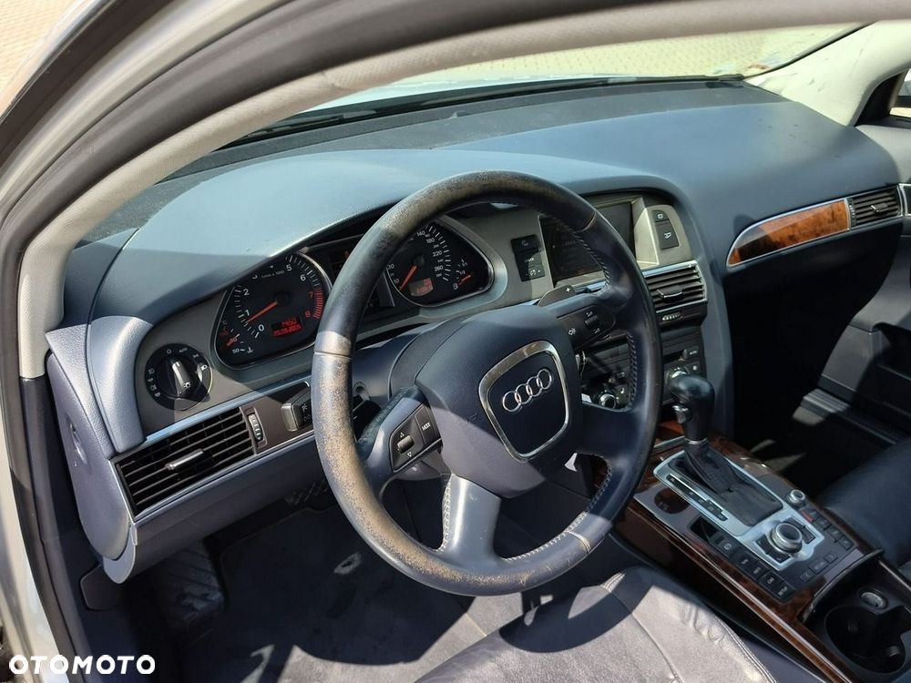 Audi A6 Avant - 10