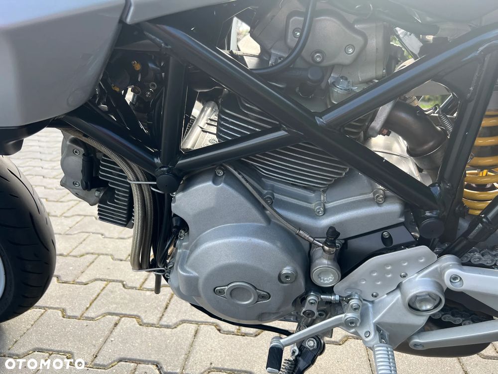 Ducati Multistrada - 11