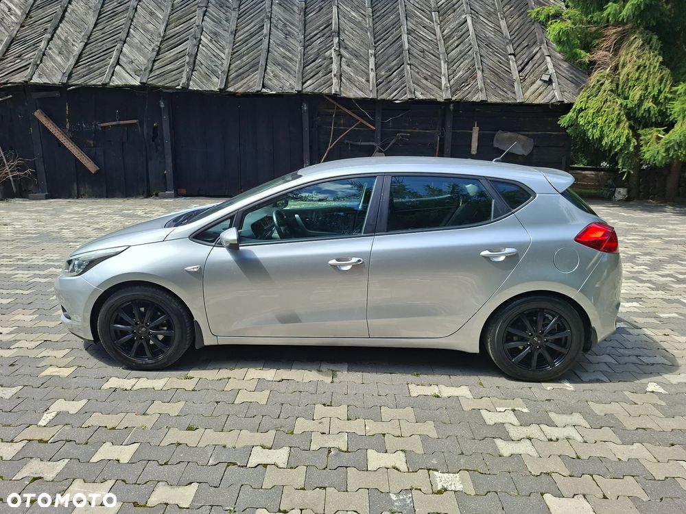Kia Ceed 1.4 S - 2