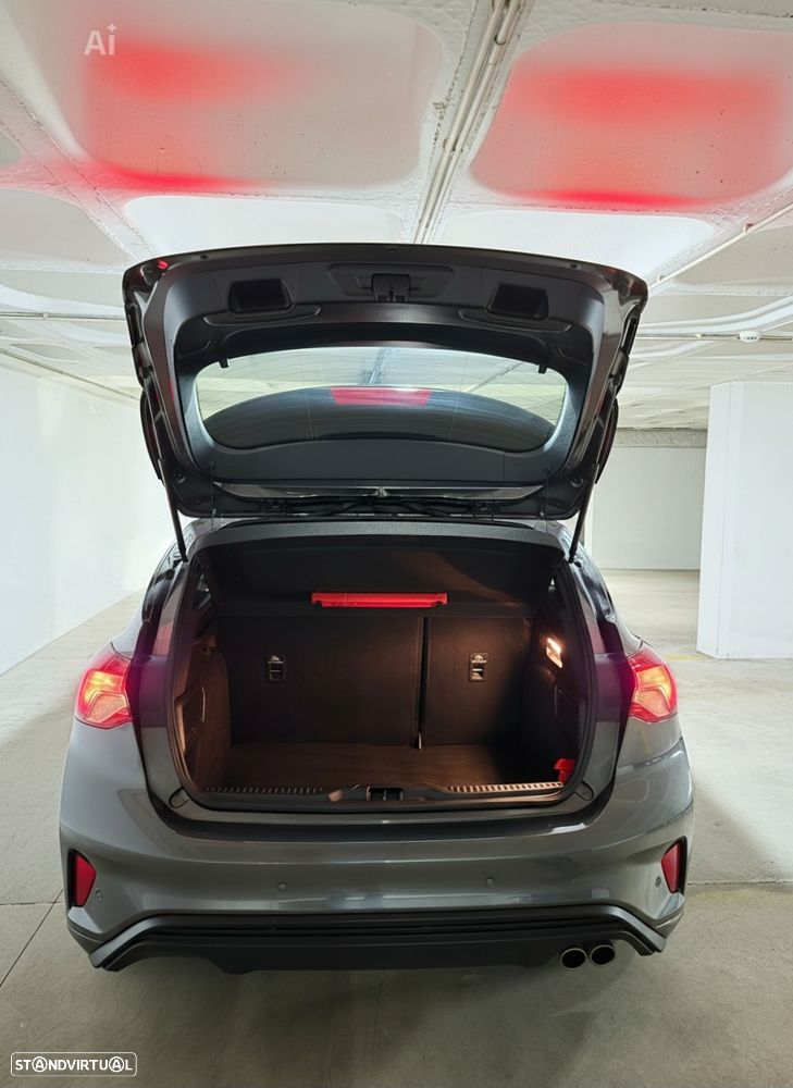 Ford Focus 1.0 EcoBoost Hybrid ST-LINE DESIGN - 8