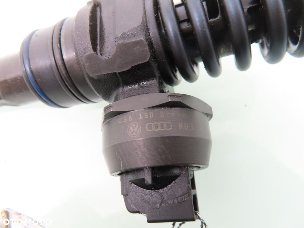 POMPOWTRYSKIWACZ SEAT ALTEA 1.9 TDI 038130073AG 0414720215 - 5