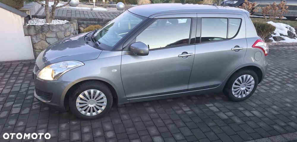 Suzuki Swift 1.2 Premium - 4