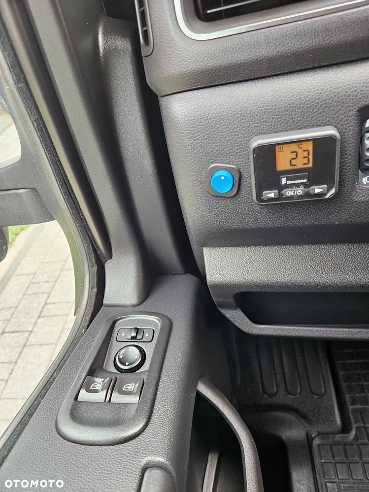 Opel MOVANO L2H2 2.3CDTI 150KM - 23