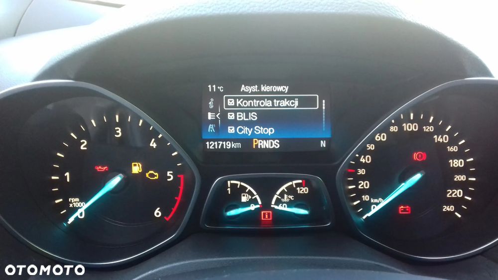Ford Kuga 2.0 TDCi 4x4 ST-Line - 35