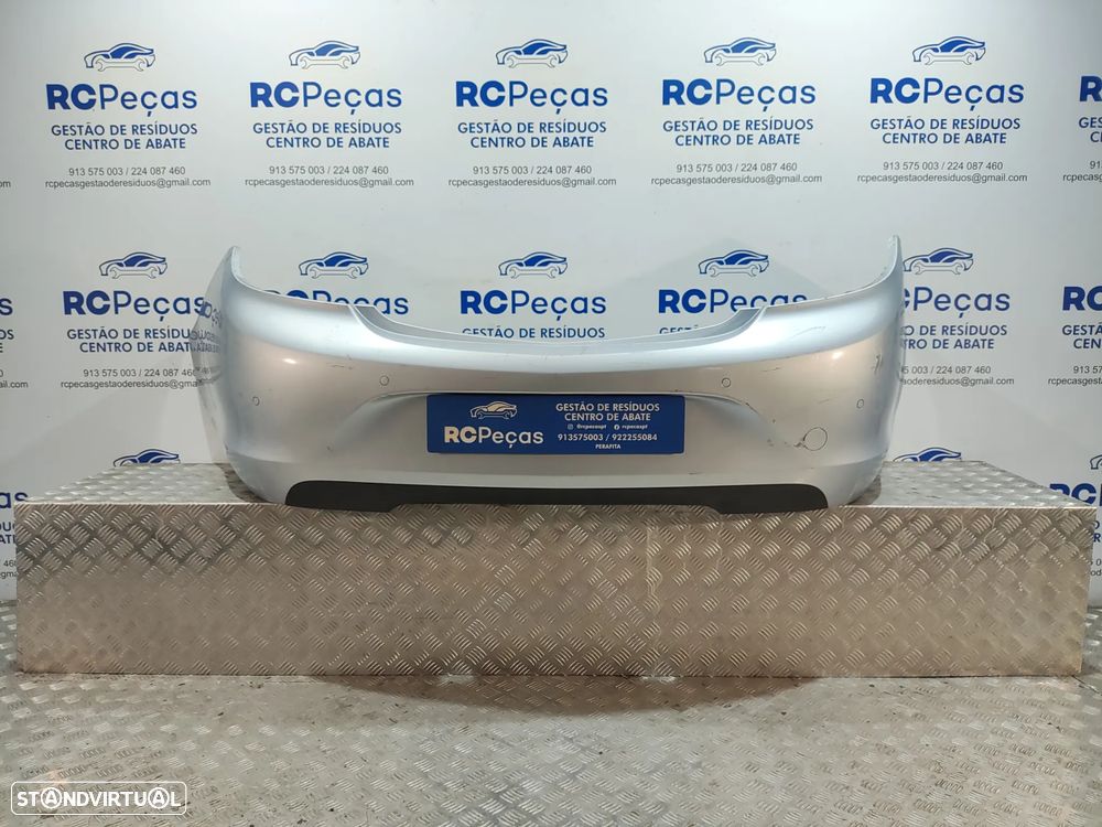 Parachoques traseiro trás original Opel Insignia A Carro Facelift com sensores de estacionamento - 1