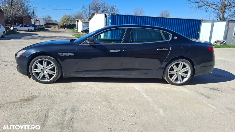 Maserati Quattroporte - 5