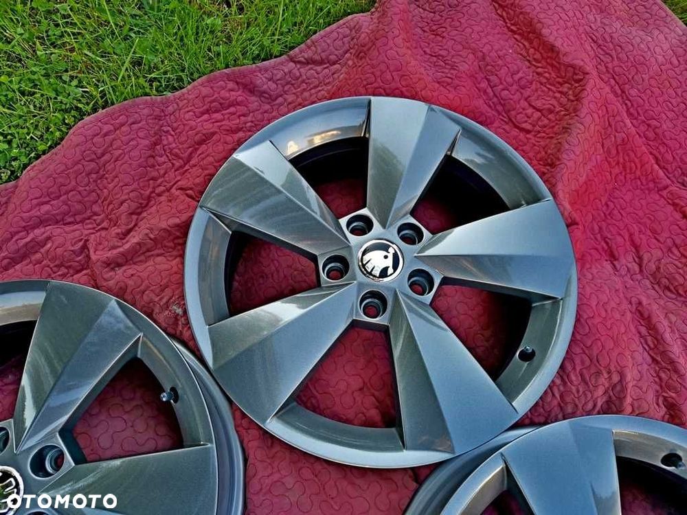 ALUFELGI 17' SKODA Superb OCTAVIA Kodiaq KAROQ Yeti ET38 - 5x112 igła - 2