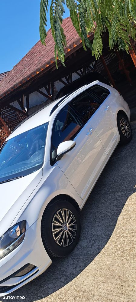 Volkswagen Golf 1.6 TDI Trendline - 6