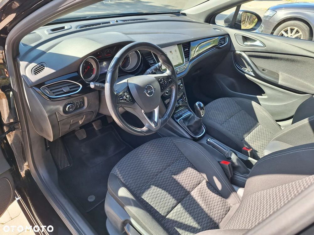 Opel Astra 1.6 D (CDTI) Start/Stop Edition - 4