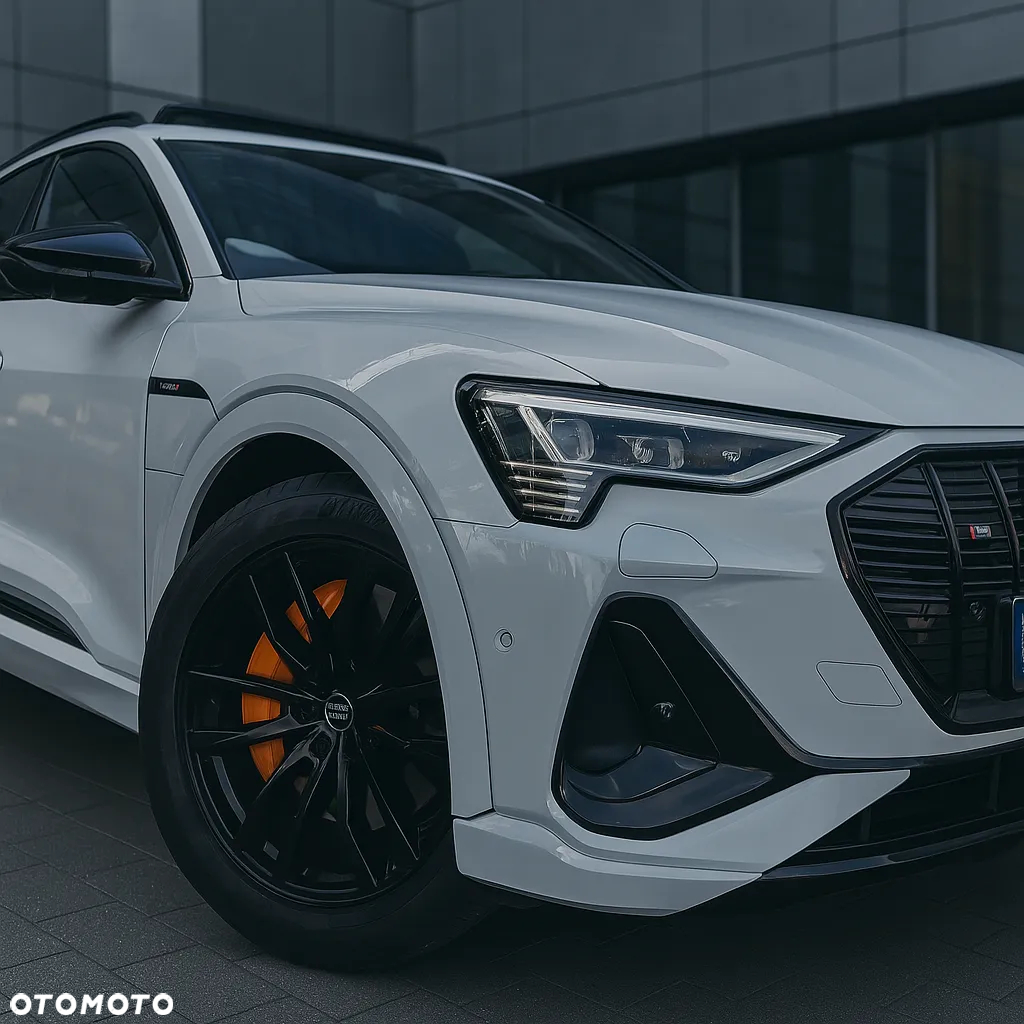 Audi e-tron 55 quattro S line - 2