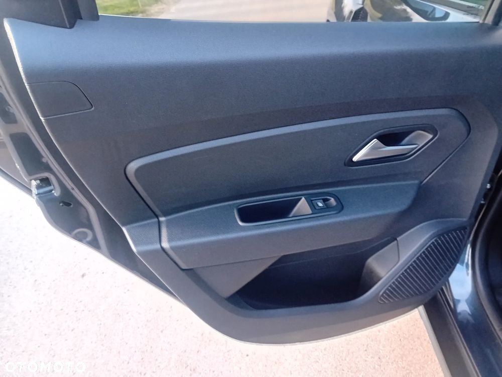 Dacia Duster 1.6 SCe Prestige - 18