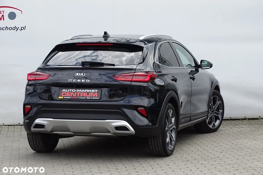 Kia XCeed 1.6 T-GDI L Business Line DCT - 14
