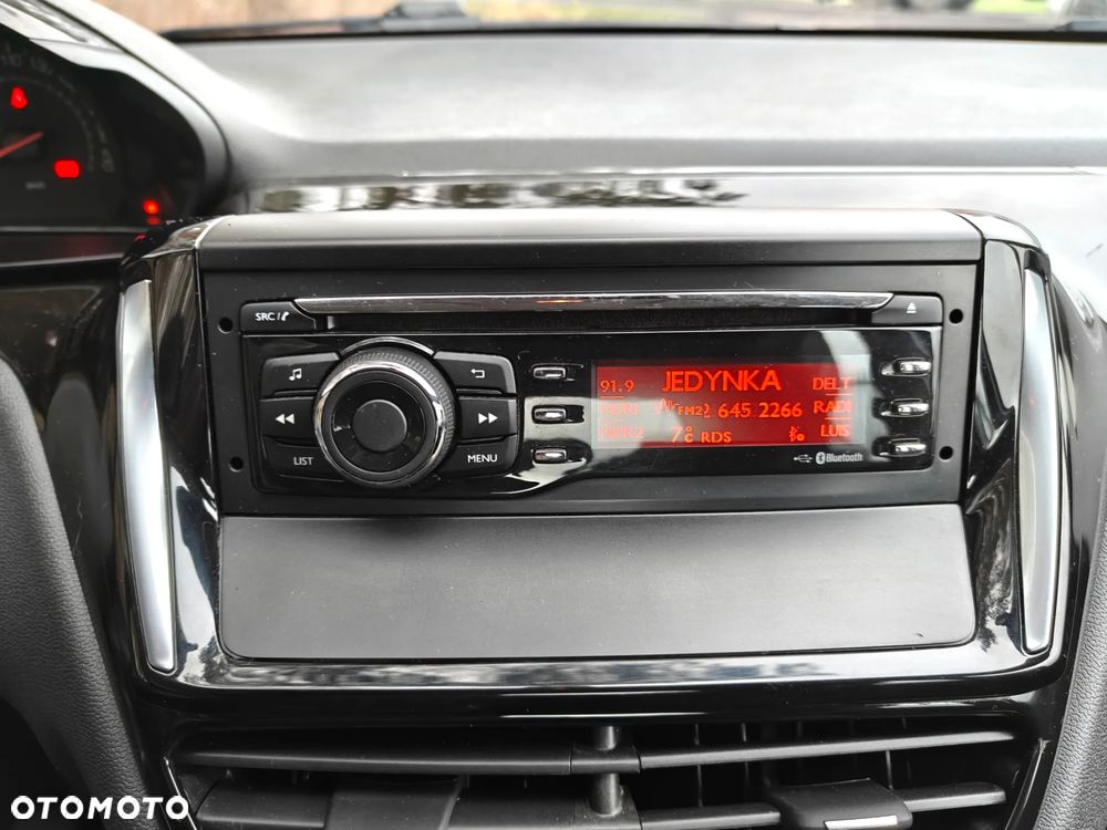 Peugeot 208 68 VTI Access - 16