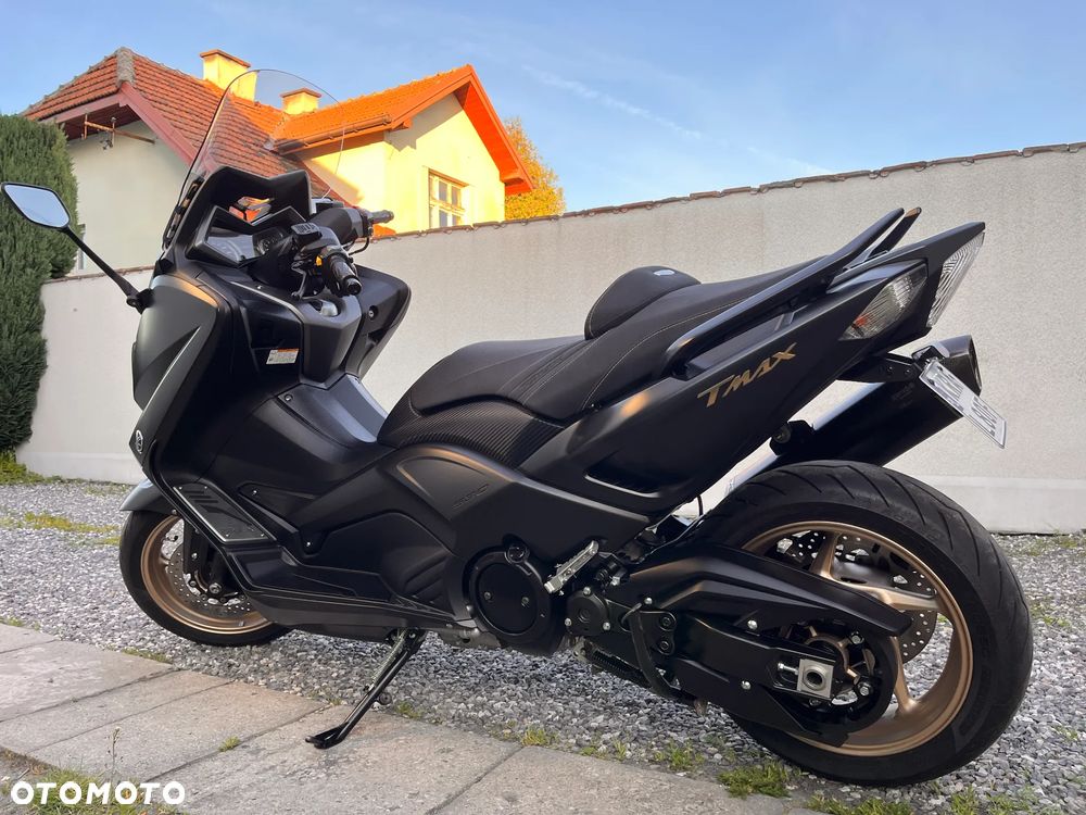 Yamaha Tmax - 14